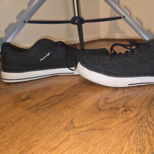 Men's American eagle canvas shoes size 14